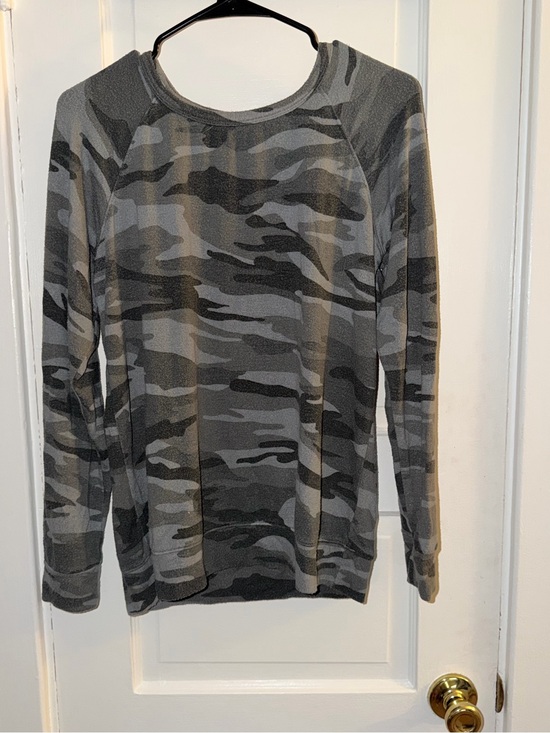 Buffalo David Bitton Tops - Buffalo David Bitton Gray Camo Long Sleeve Top – Size Small
